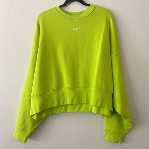 Nike Oversized Fleece Cropped Crewneck